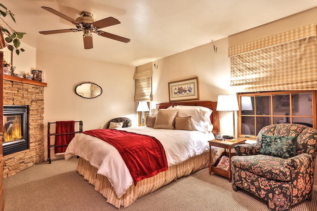 Alpenhorn Bed And Breakfast Big Bear Lake Εξωτερικό φωτογραφία