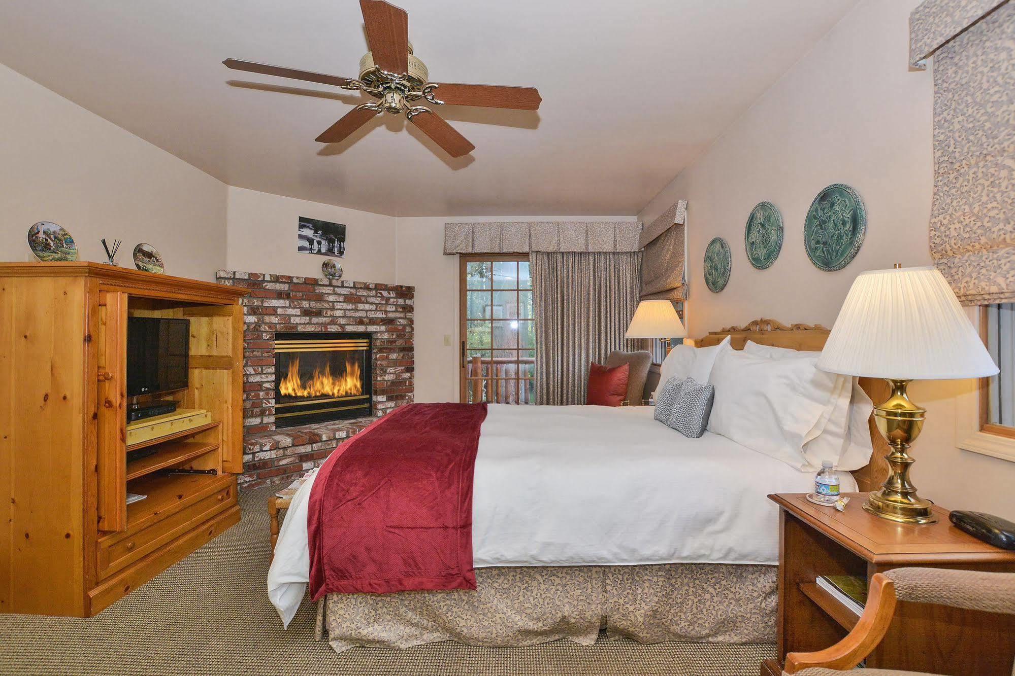 Alpenhorn Bed And Breakfast Big Bear Lake Εξωτερικό φωτογραφία