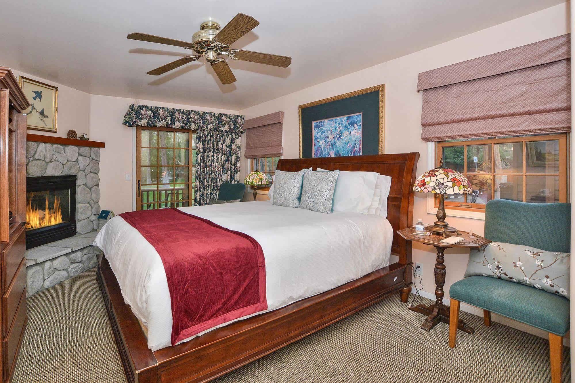Alpenhorn Bed And Breakfast Big Bear Lake Εξωτερικό φωτογραφία
