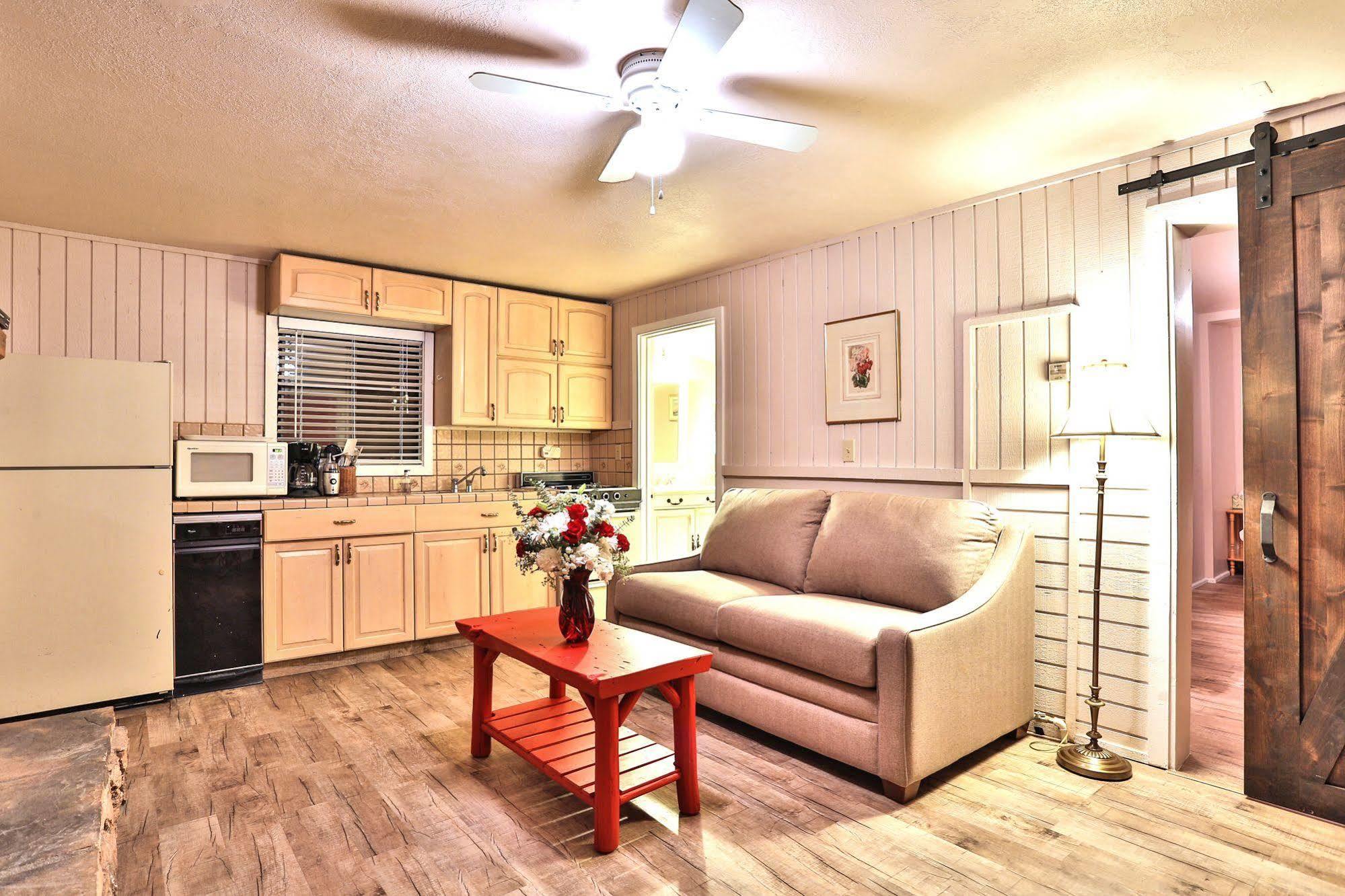 Alpenhorn Bed And Breakfast Big Bear Lake Εξωτερικό φωτογραφία
